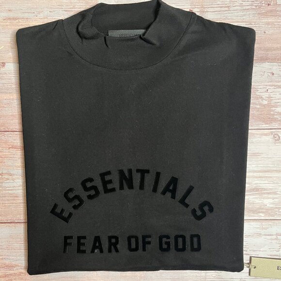 ESSENTIALS FOG JET BLACK [Drop Shoulder] TEE | SIZE S | 1 SIZE OVERSIZED | NWT - Picture 1 of 4